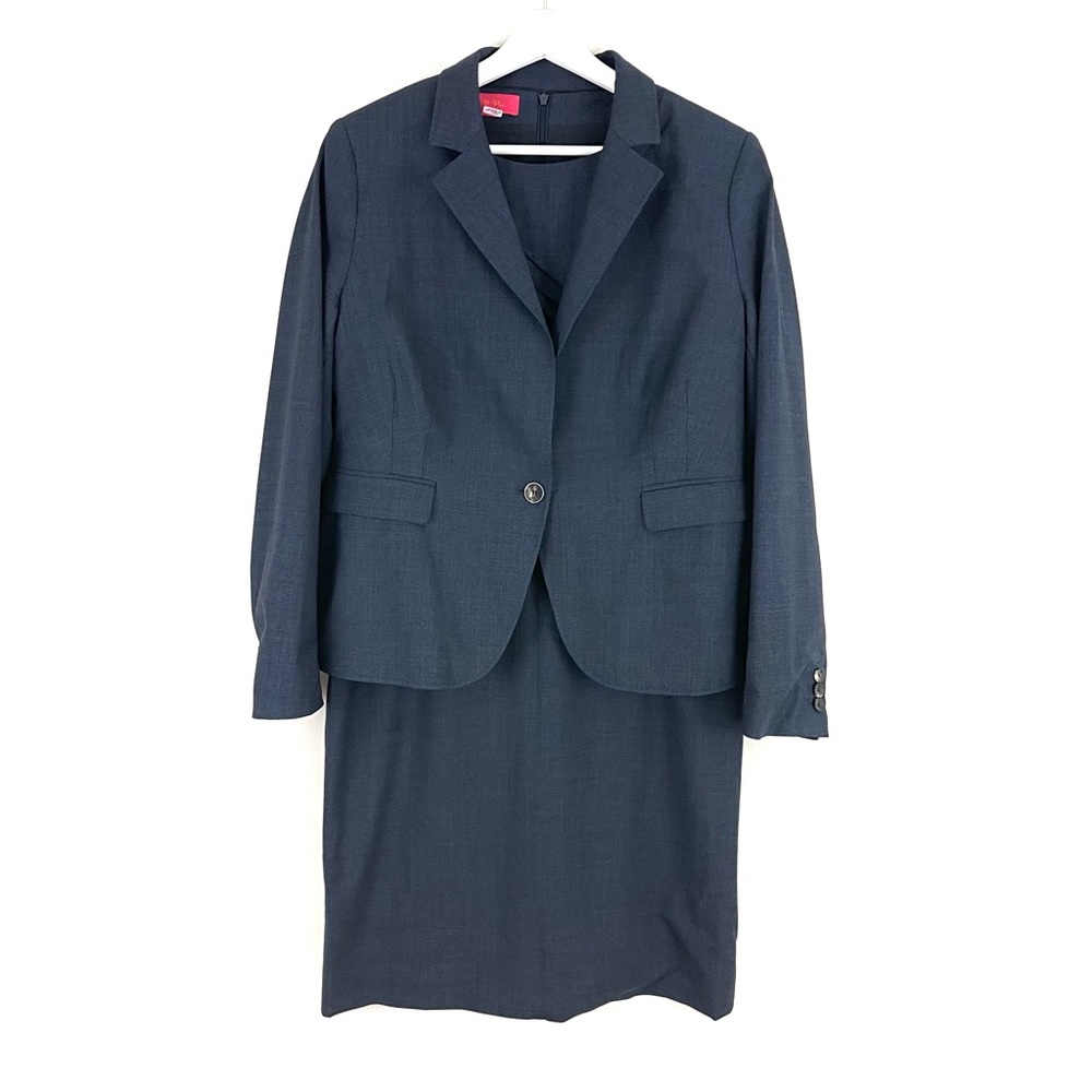 LAVIA 18 Piazza Sempione 2 PC Wool Dress Suit